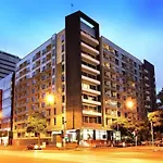 A Stylish 2Br Apt Next To Vic Market Free Parking