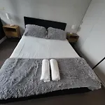 City Beautiful Cbd Apartment, Melbourne