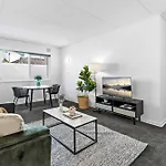 Superb 1-Bed Unit With A Generous Balcony