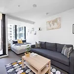 A Modern Studio Right Next To Southern Cross