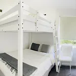 D101 Charming Apartment- Free Parking