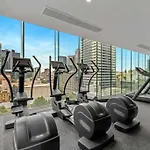 Rest Collection Highrise Studio Apartment At Melbourne Central