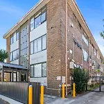 Cozy Elegant Studio In Effervescent St Kilda