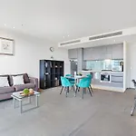 Grosvenor On Queens Luxury Melbourne Cbd Apt
