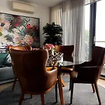 Ruckers Hill Northcote Penthouse