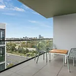 Chic Urban Retreat Brunswick