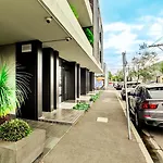 Heart Of Mel East Best Apartment Afl Season Start