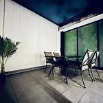 Shamrock Street Bright 2Br Apartmenfree Parking