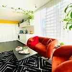 Extraordinary Holiday Stay For Melbourne Explore
