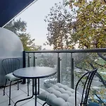 Kavanagh Breeze - Effortless Southbank Lifestyle