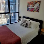 High Rise Unit In Front Of Crown With Free Parking
