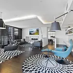 Chic 1-Bed With Balcony Views And Amenities