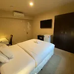 228G - Large Premium Rooms In Shared Space In Brunswick!