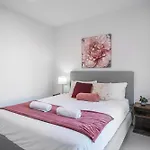 Exquisite And Warm 1Br Nest In Footscray Pool Gym
