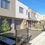 Fawkner Executive Suites & Serviced Apartments
