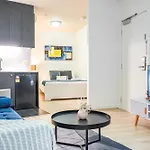Extremely Convenient 1Br1Ba Nest In Melbourne Cbd