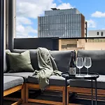 Modern, Elegant Oasis