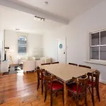 Private Unit In Heritage Building In Fitzroy North