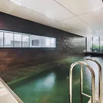 Exec King Bed Skybus Sthn X Pking Pool Gym Sauna
