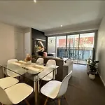 Coastal Comfort 2B2B Port Melbourne