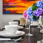 Cbd Comfy 2Bedder Walking Distance To Crowncomplex