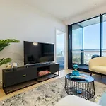 Sophisticated Designer Condo W City & Bay Views