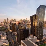 Vibe Hotel Melbourne Docklands
