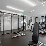 1-Bed Pad With Modern Amenities, Pool & Gym