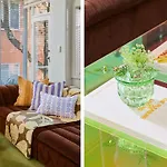 Stylish One-Bed Apartment At \'Caringal Flats\'