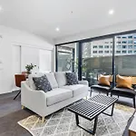 Gorgeous 3-Bed In Melbourne\'S East End