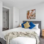 Complete Host Guilfoyle Apartments