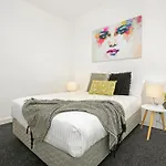 Complete Host Vogue Apartments