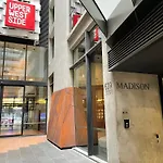 Wow Apartment On Lonsdale