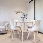 Central Melbourne 1Br1Ba Apt With Balcony