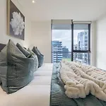 Elegant City Fringe Condo W Pool & Free Parking