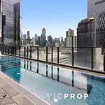 Superb City View 2B1B Next To Crown