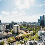 Comfort Urban Oasis In Spencer Cityviews
