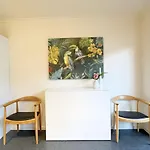 Chic Getaway At Fitzroy North