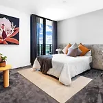 Nine Elm Luxurious Penthouse Panoramic City Views