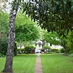 Regents Gate 53