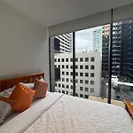 Skynest Melbourne- Southbank Sanctuary