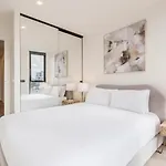 Elegant & Charming Apt In Vibrant Richmond