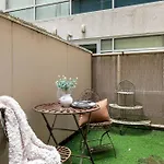 A Cozy Cbd Studio Near Melbourne Central