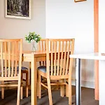 W30 - Sparkling North Melbourne Gem With Parking