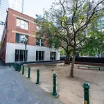 1-Bed Warehouse Conversion In Melbourne Cbd
