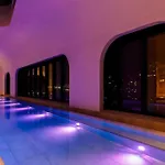 Sky Rise View And Outdoor Jacuzzi Cozy Stay