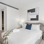 Sea View 2Br W Best Rooftop Pool In Melb!