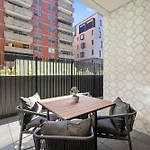 Stylish 1Br In Trendy Area W Big Balcony & Parking