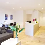 Spectacular Melbcbd 3Br2Bth Freeparking Sthrncrs