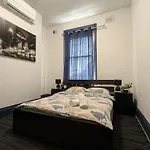 Queen Victoria Hostel